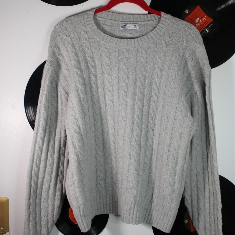 Hollister Gray Cable Knit Sweater